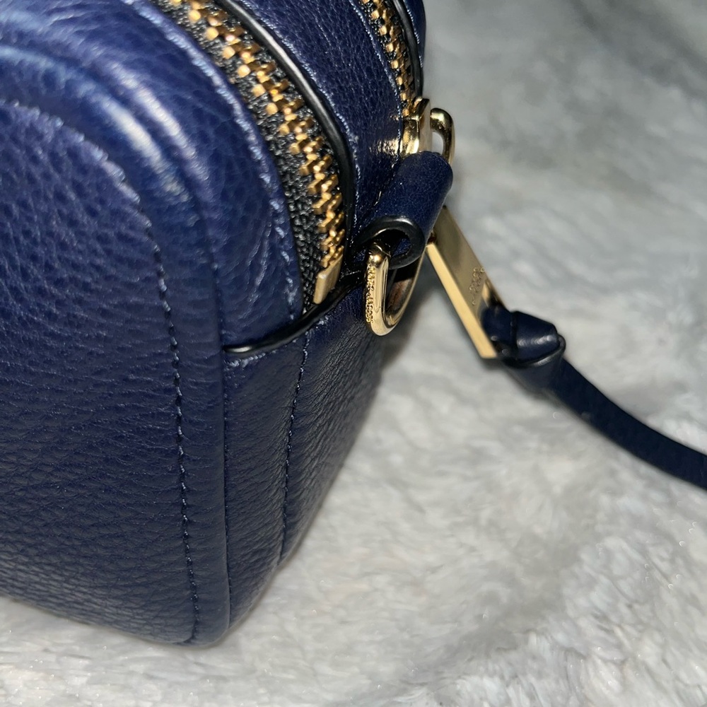 SoftShot by MARC JACOBS crossbody bag NAVY blue - Picture 11 of 13